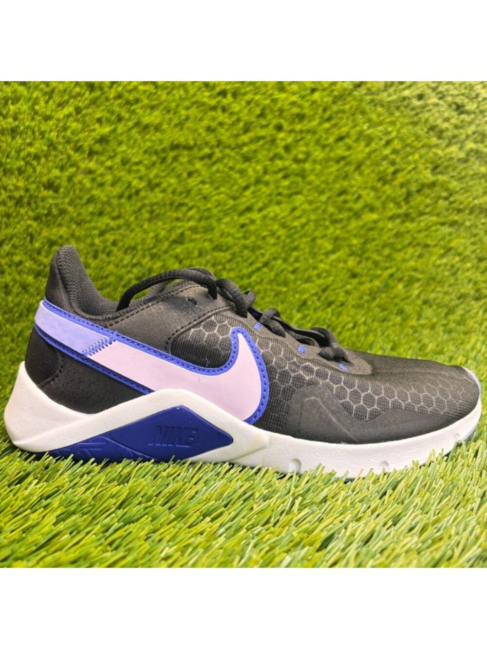 Nike Legend Essential 2 Womens Size 5.5 Black Athletic Running Shoes Sneakers